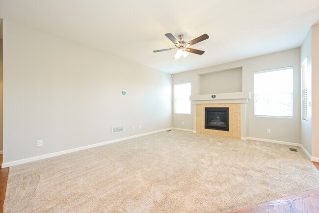 Photo - 5031 S Rome St