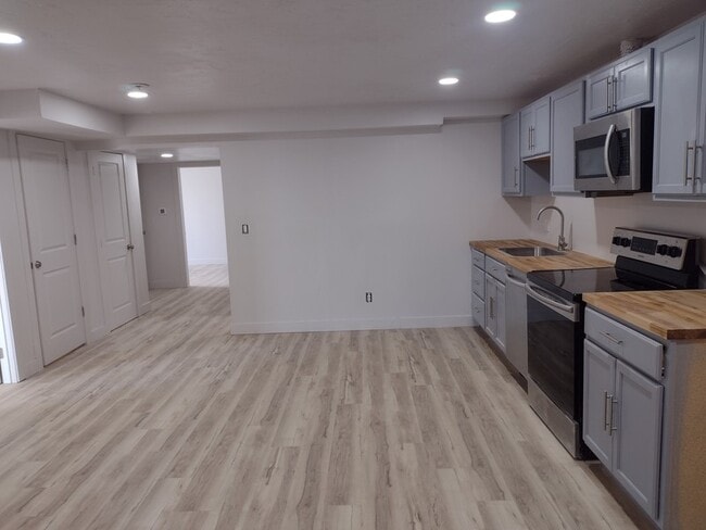 Photo - 2162 N Cloverleaf Wy