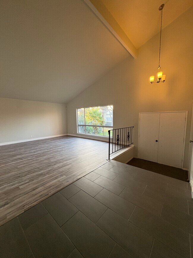 Photo - 8432 Oberlin Ave House