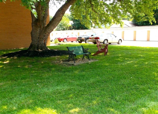 Photo - Parma Park East & West - Seniors 55+