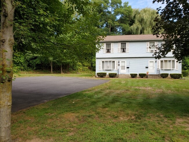 42-44 Old Fuller Road large yard