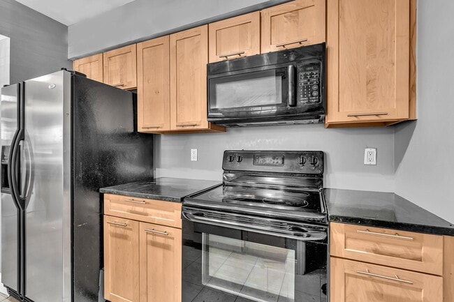 Photo - 2881 N Oakland Forest Dr Unit 112