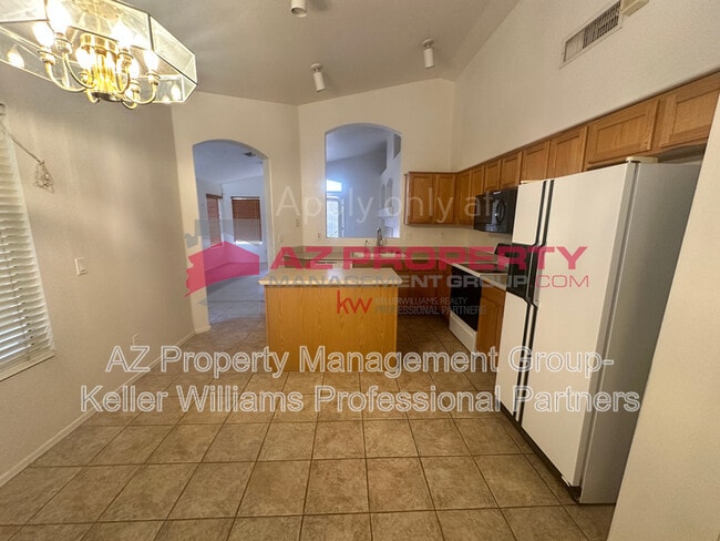 Photo - 18221 N 147th Dr