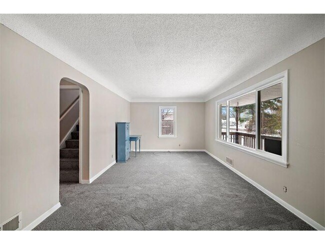 Photo - 8804 Able St NE