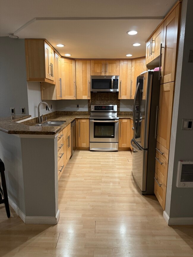 Photo - 1344 Bellevue Way NE Unit 1