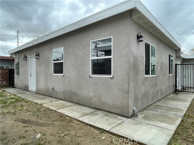 Building Photo - 45124 Redwood Ave