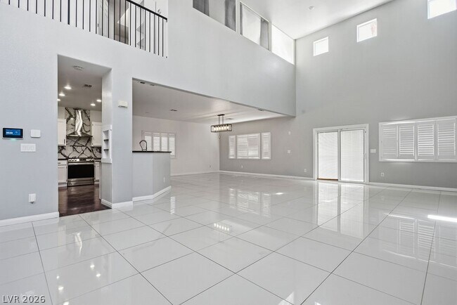 Photo - 7285 Winding Creek Dr