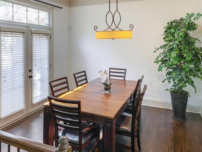 Photo - 598 Ansley Cir NE