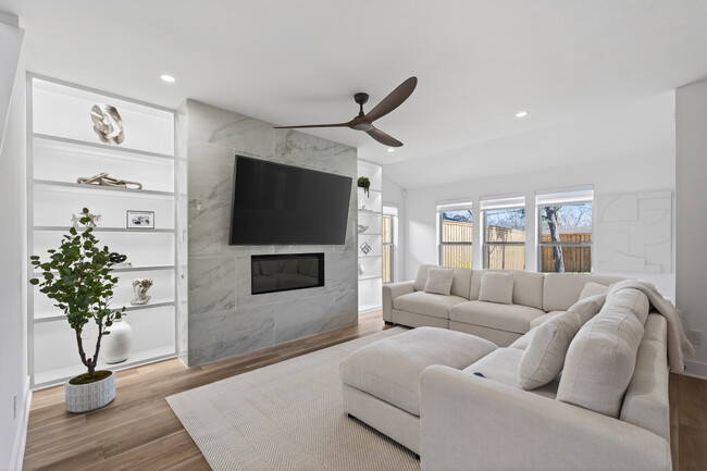 Photo - 3768 Wenatche Dr