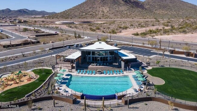 Building Photo - Gorgeous !! New home 5 bedroom 4 bathroom 3 car garage EV++ Pool/Spa++ in North Peoria