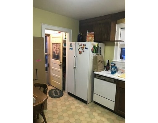 152 Chestnut Hill Ave Unit 1