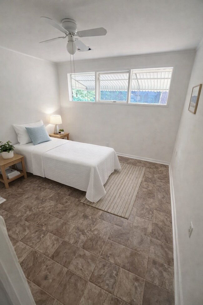 Photo - 4028 St Charles Pl