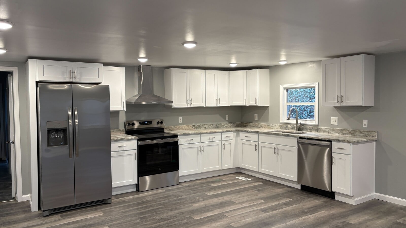 Photo - 113 Larry St