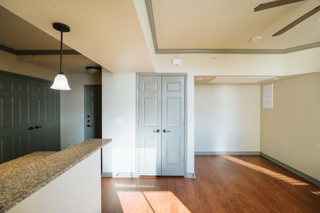 Photo - 2101 Church Street