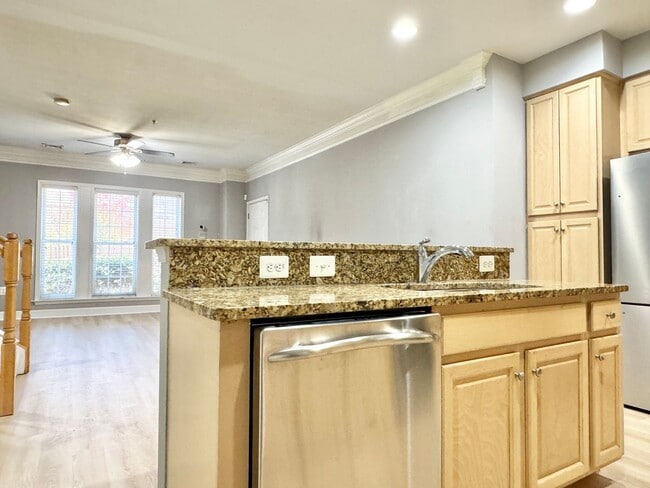 Photo - POTOMAC CLUB - TOWNHOUSE CONDO