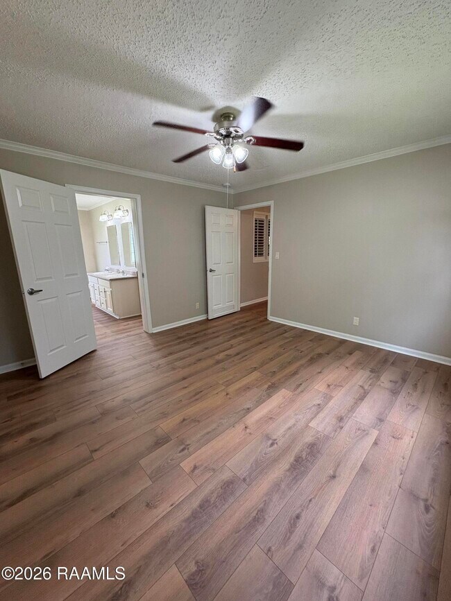 Photo - 111 Whitmore Rd