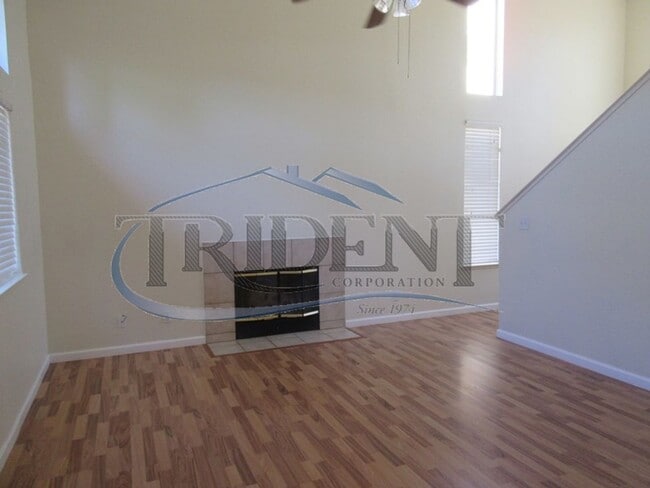 Photo - 1670 Wildflower Cir