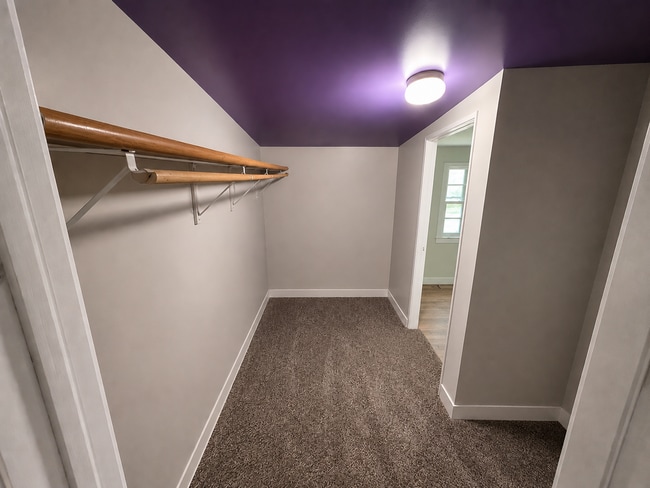 Photo - Adorable 2-Bedroom Gem: Fresh Floors & New Appliances!