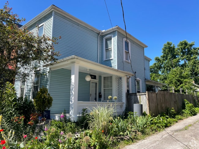 Building Photo - 1081 Harrison Ave Rental