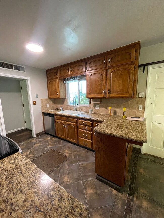 Photo - 4014 E Fedora Ave