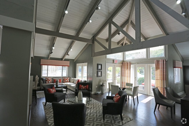 Leasing Office