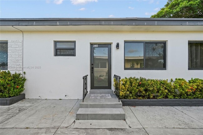 Building Photo - 2465 NW 35th St Rental