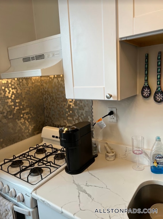 1185 Commonwealth Ave Unit 6