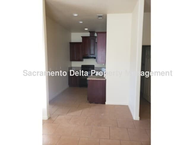 46-46 Butterwick Ct Unidad 9345001002