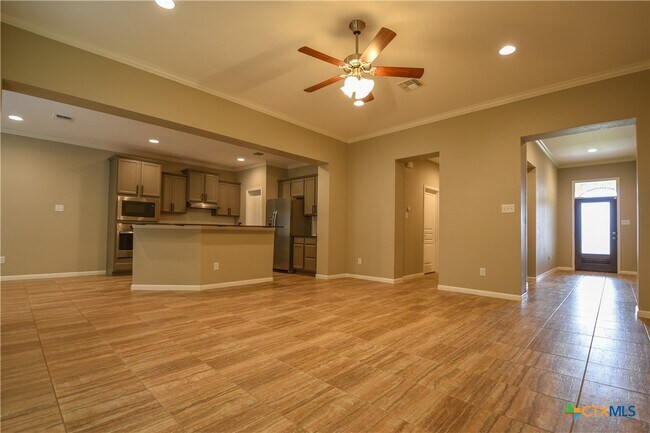 Photo - 7712 Kendall Hill Dr