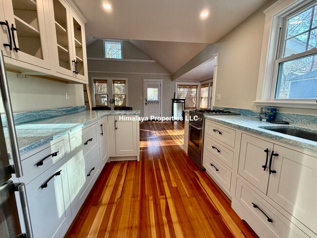 Photo - 245 Cottage Rd