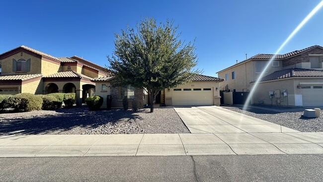 Large Chandler 4 bedroom - Large Chandler 4 bedroom House