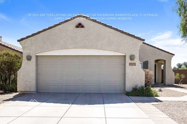 Building Photo - 17137 W Saguaro Ln Rental