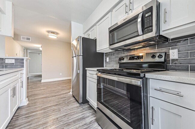 Photo - 1111 W Main St Unit 2902