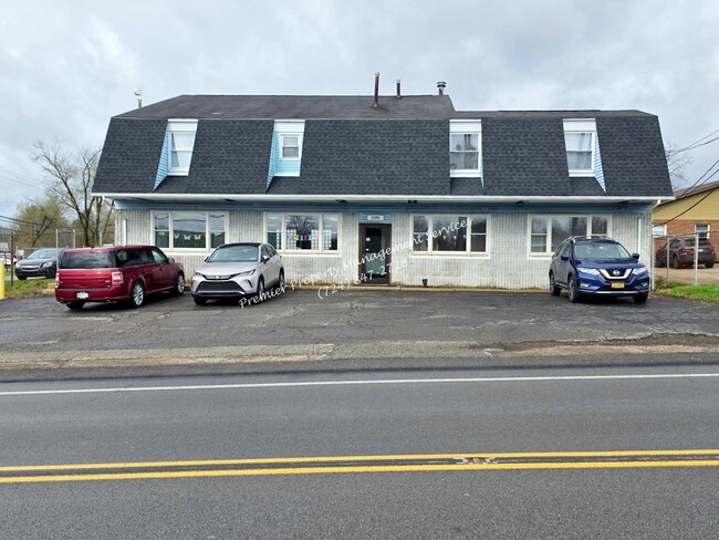 Building Photo - 3395 Brodhead Rd Unit C Rental