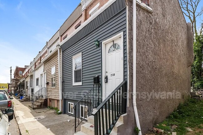 Photo - 2130 S Daggett St