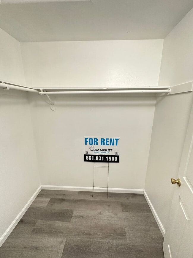 Photo - Cozy 3-Bedroom, 2-Bathroom Home in North Bakersfield