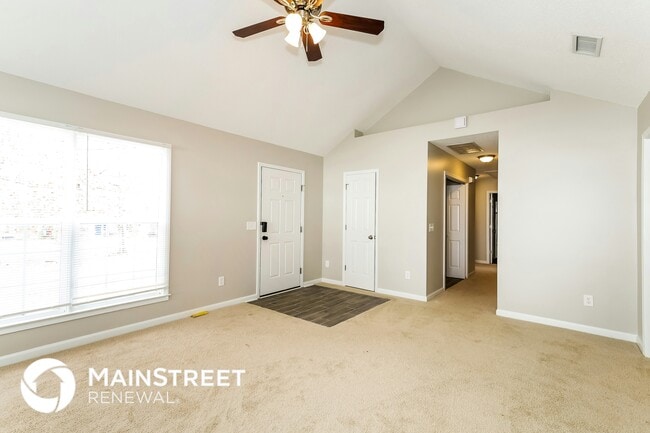 Photo - 1323 Tucker Rd