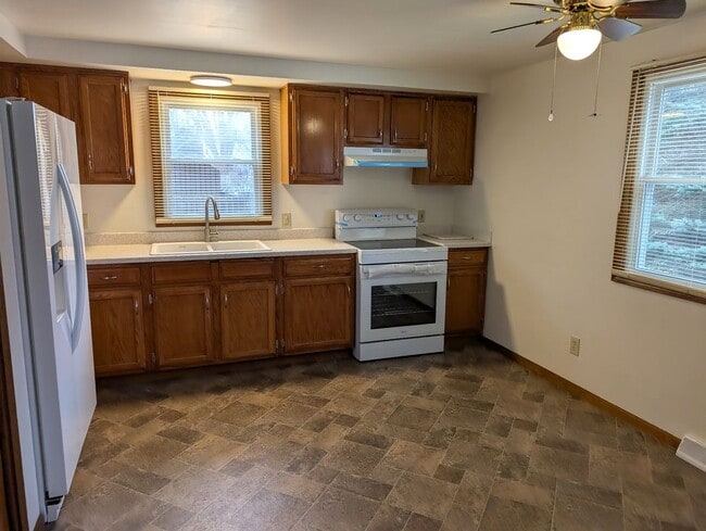 Photo - 1331 Borden Rd