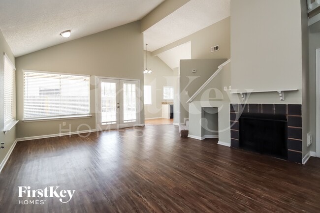 Photo - 2503 Silver Trumpet Dr