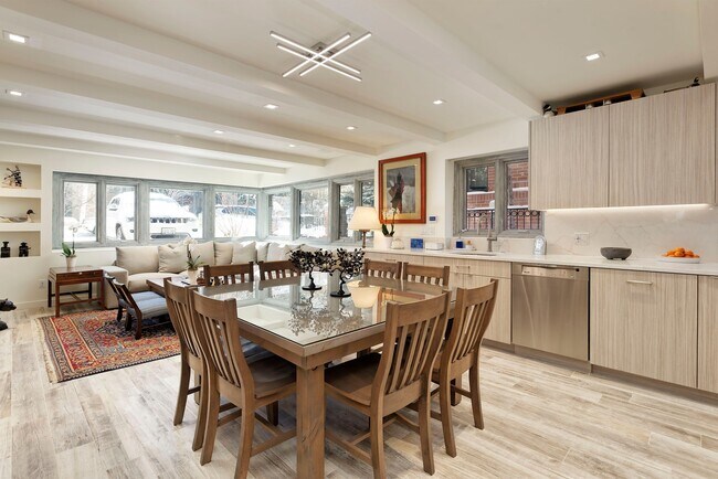 Photo - 525 S Original St Unidad B