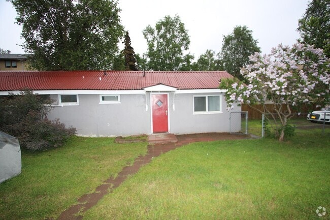 Building Photo - 1599 Eagle St Rental