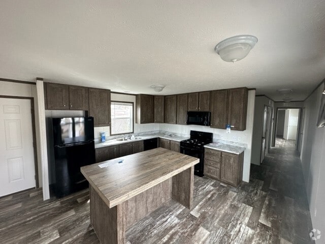 Building Photo - 93 Nettie Ave Rental