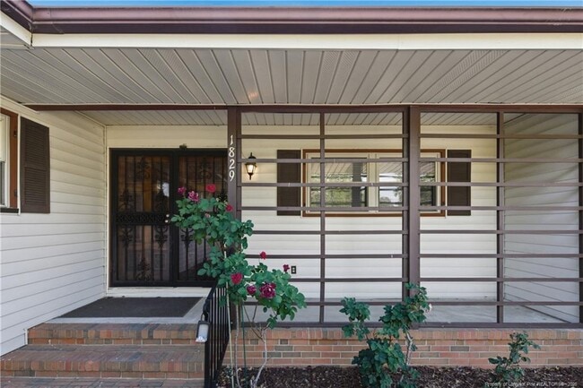 Photo - 1829 Martindale Dr
