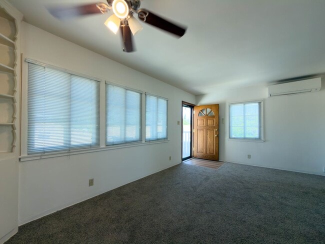 4114 W Victory Blvd Unit 4116 Unit A