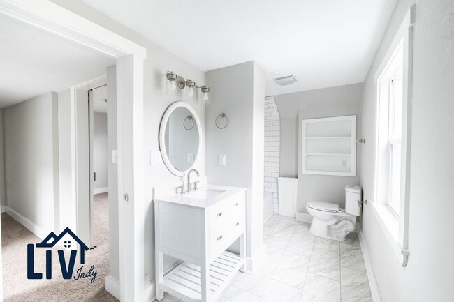 Photo - Updated 3 bed 2.5 bath Available now!