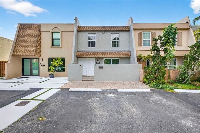 Photo - 7506 NW 75th St