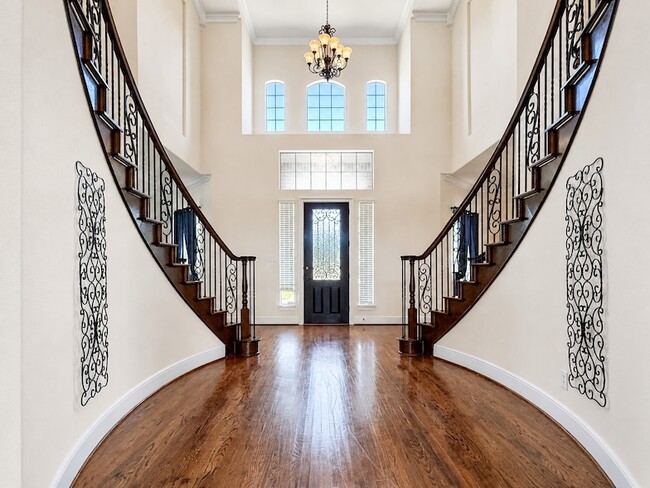 Photo - 7304 Meadow Glen Dr