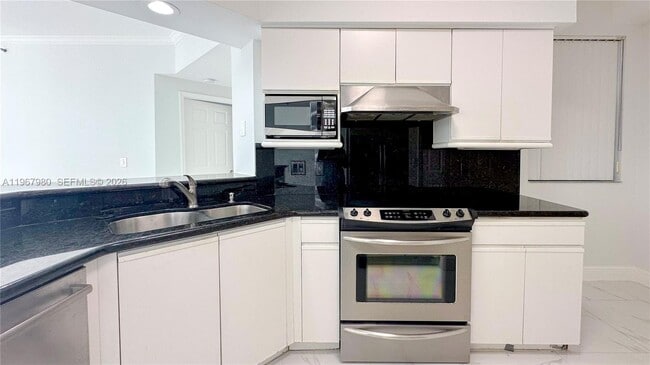 Photo - 3255 NE 184th St Unit 12105