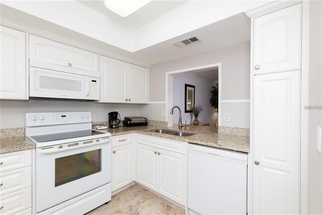 Photo - 4632 Marine Pkwy Unit 201