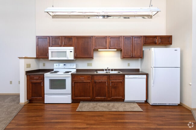 3BR, 2BR - Gund Brewery Lofts